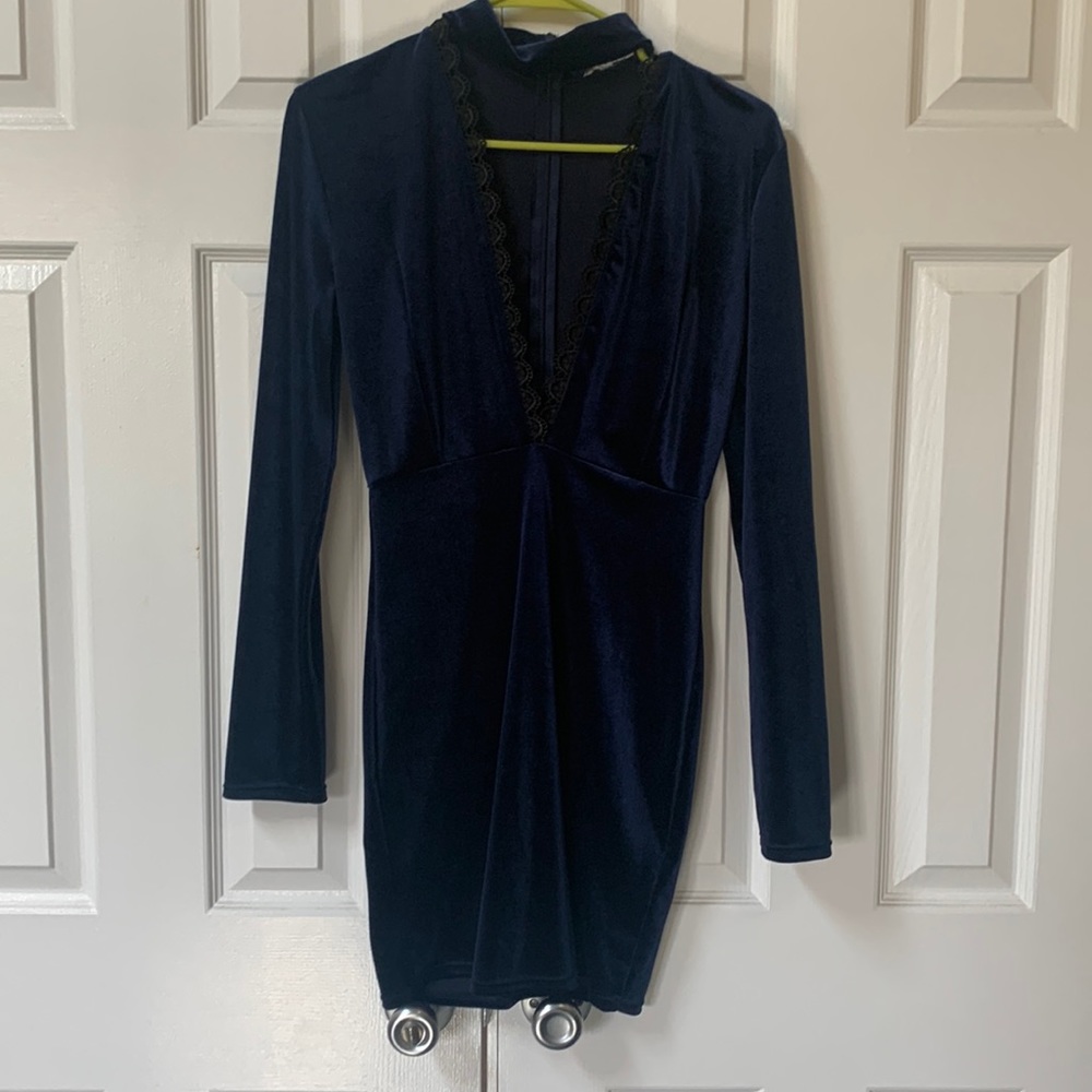 Velvet blue party dress